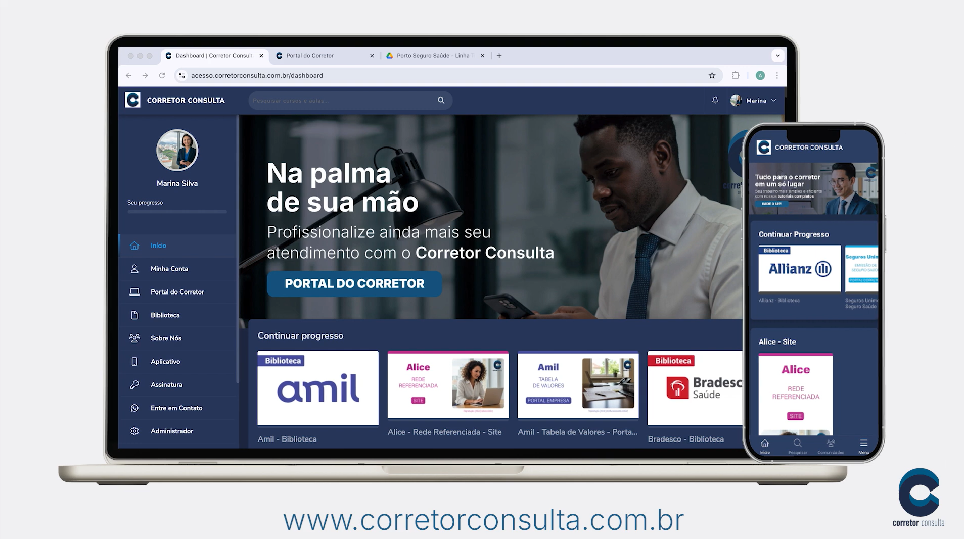 Corretor assistindo tutoriais em vídeo pela plataforma
